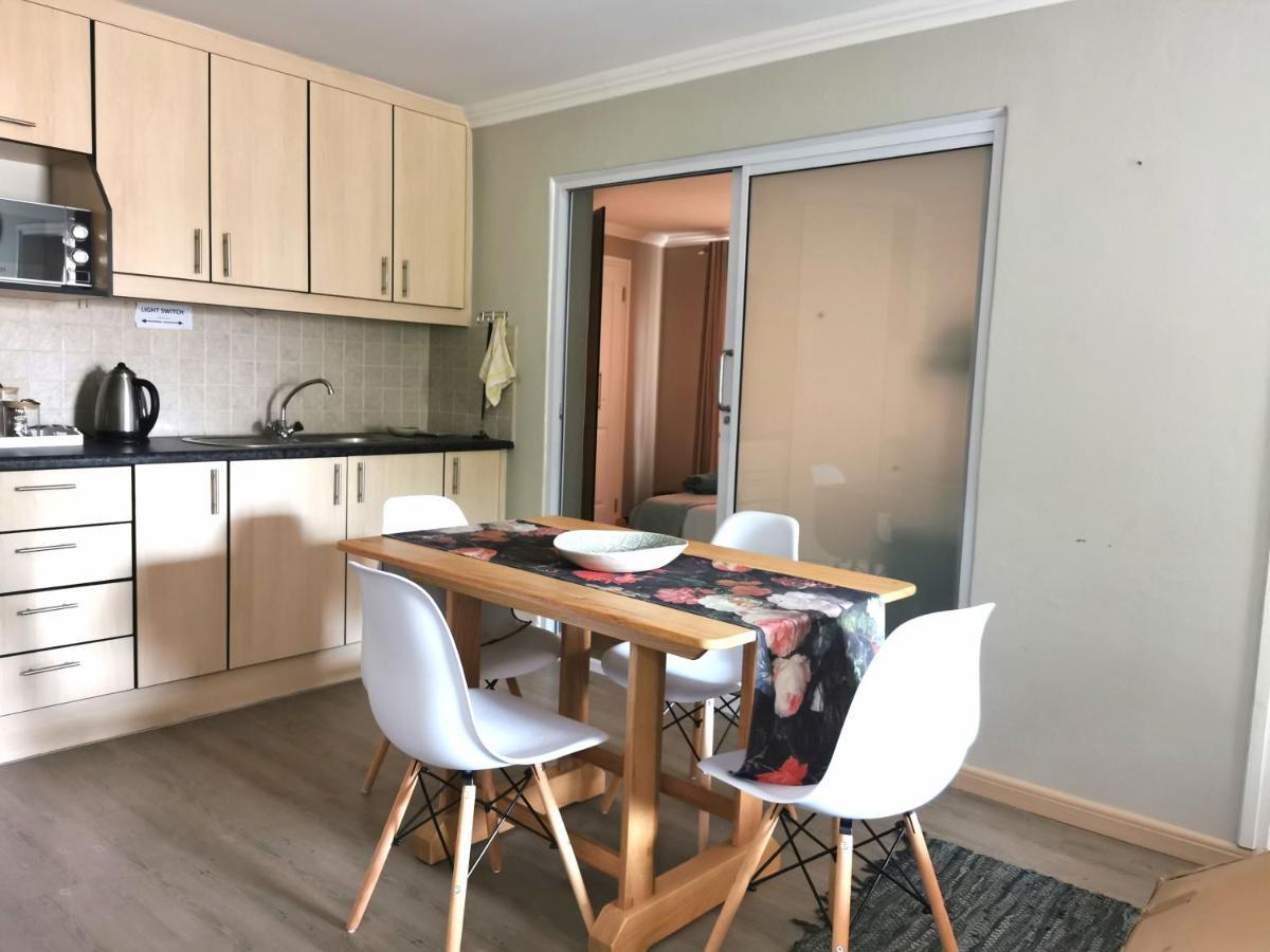 דירות סווקופמונד Mulberry Gardens Self Catering מראה חיצוני תמונה