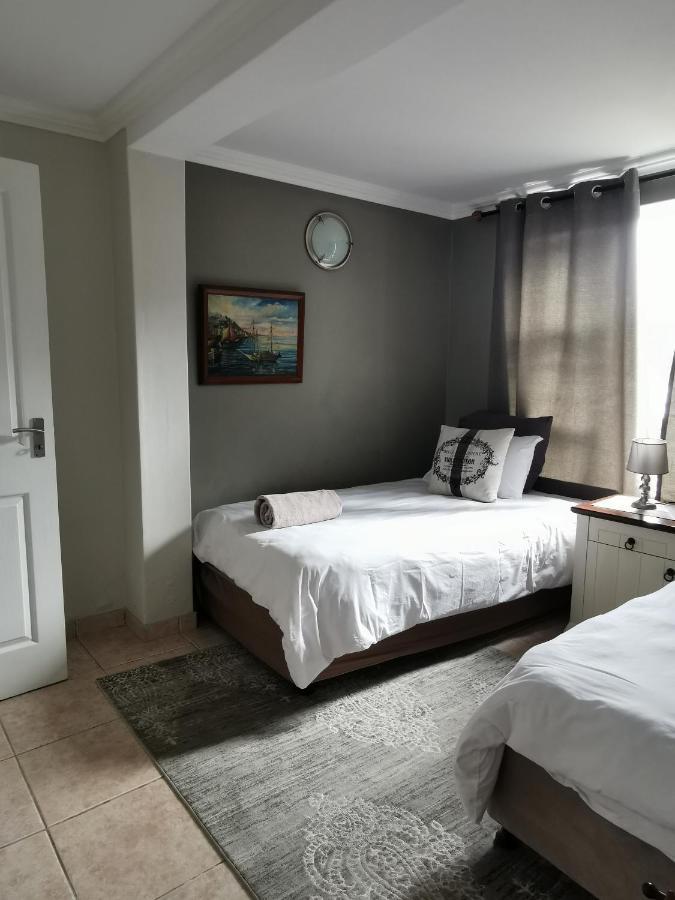 דירות סווקופמונד Mulberry Gardens Self Catering מראה חיצוני תמונה