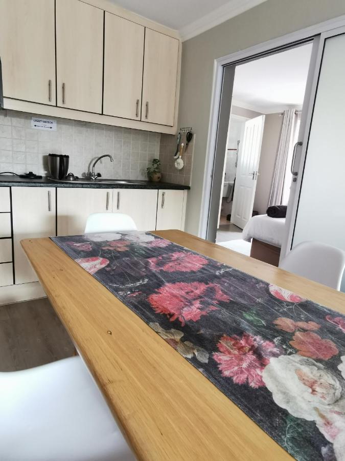 דירות סווקופמונד Mulberry Gardens Self Catering מראה חיצוני תמונה